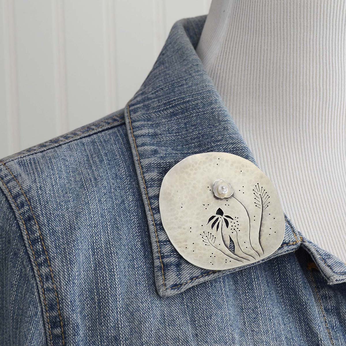 Pearl Garden - Pendant Brooch