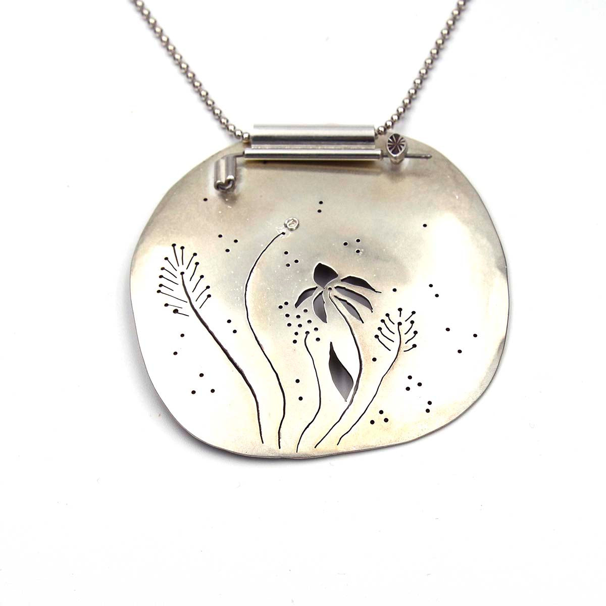 Pearl Garden - Pendant Brooch