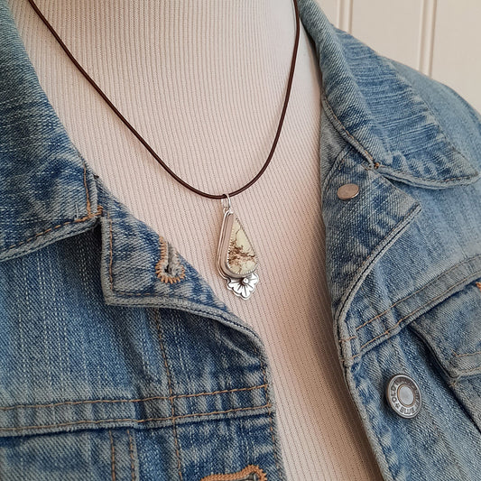 Trail Blaze: Lemon Chrysoprase