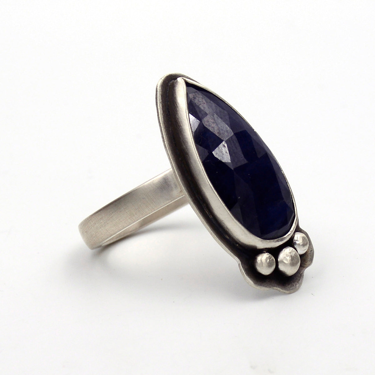 Rivers: Sapphire Ring