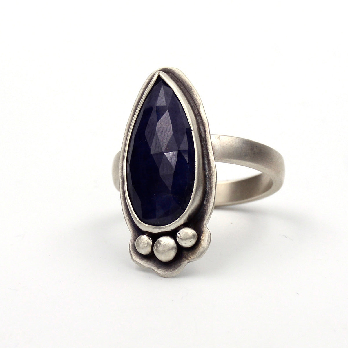 Rivers: Sapphire Ring
