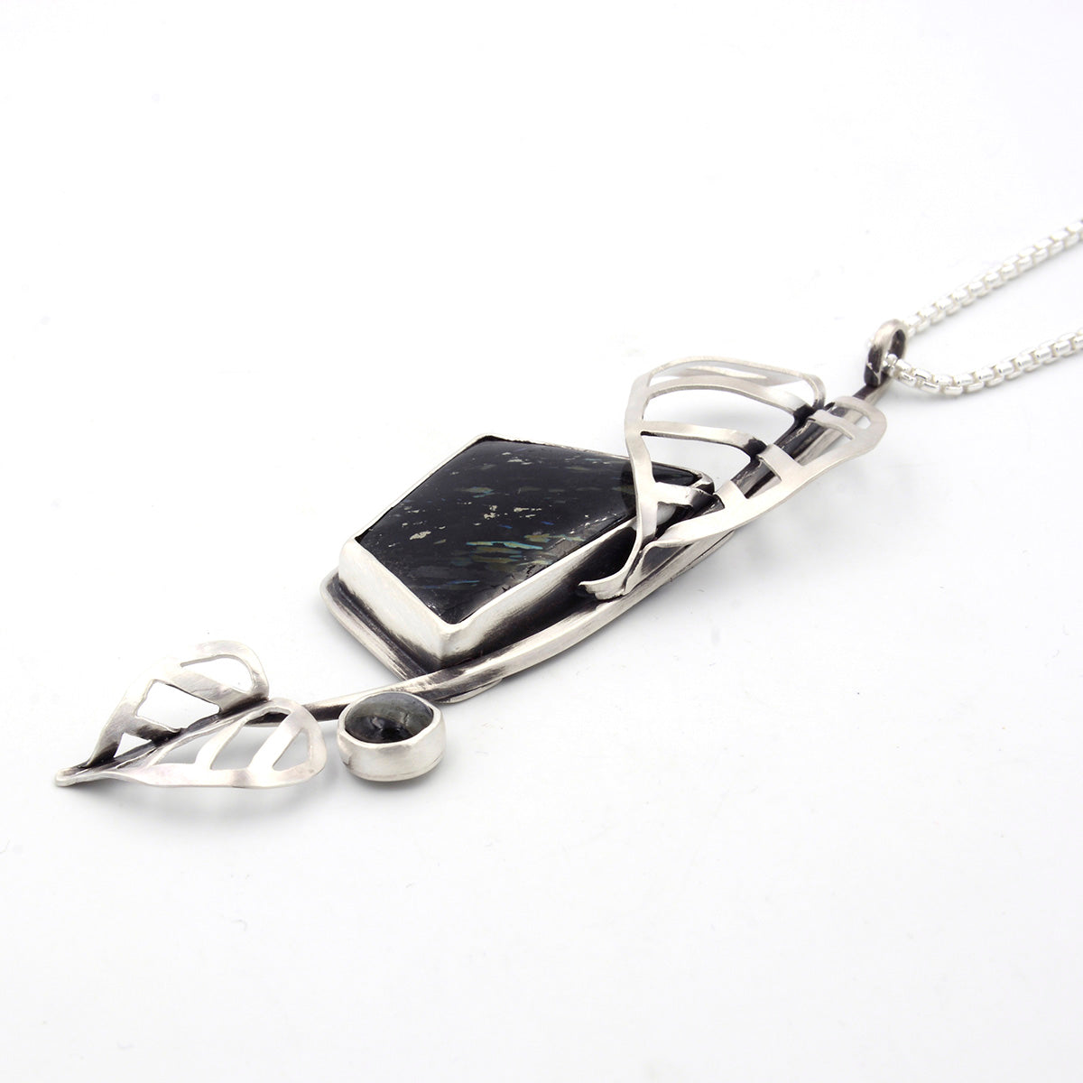 Nuummite Leaves Pendant
