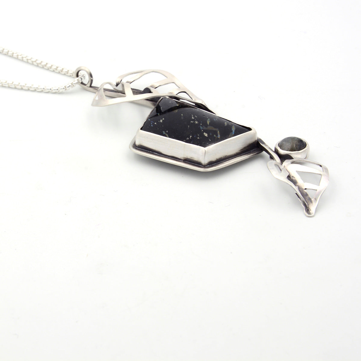 Nuummite Leaves Pendant