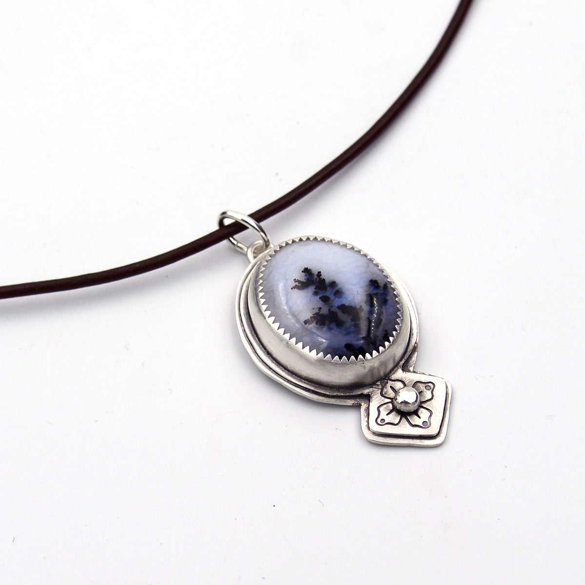 Trail Blaze: Dendritic Agate